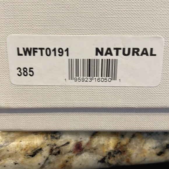 FRAME Le Naomi Mule. Size 3.8. - Picture 6 of 6